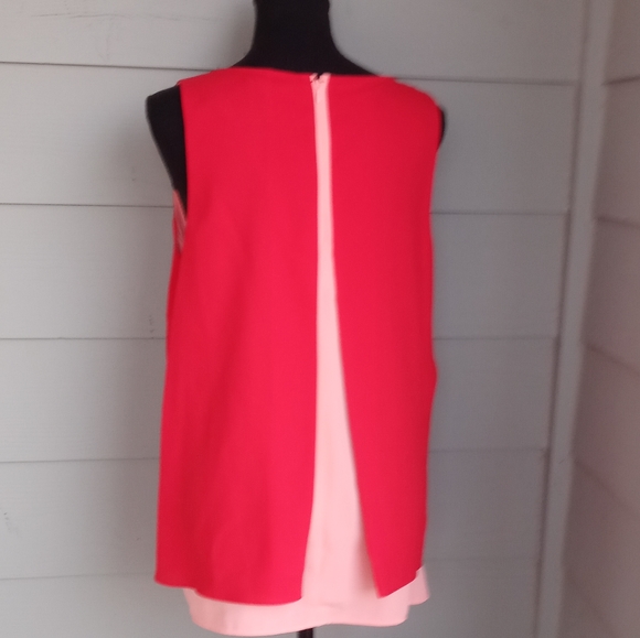Gibson Latimer Red And Coral Career Tunic Tank With Peeka Boo Split Back - Picture 2 of 8